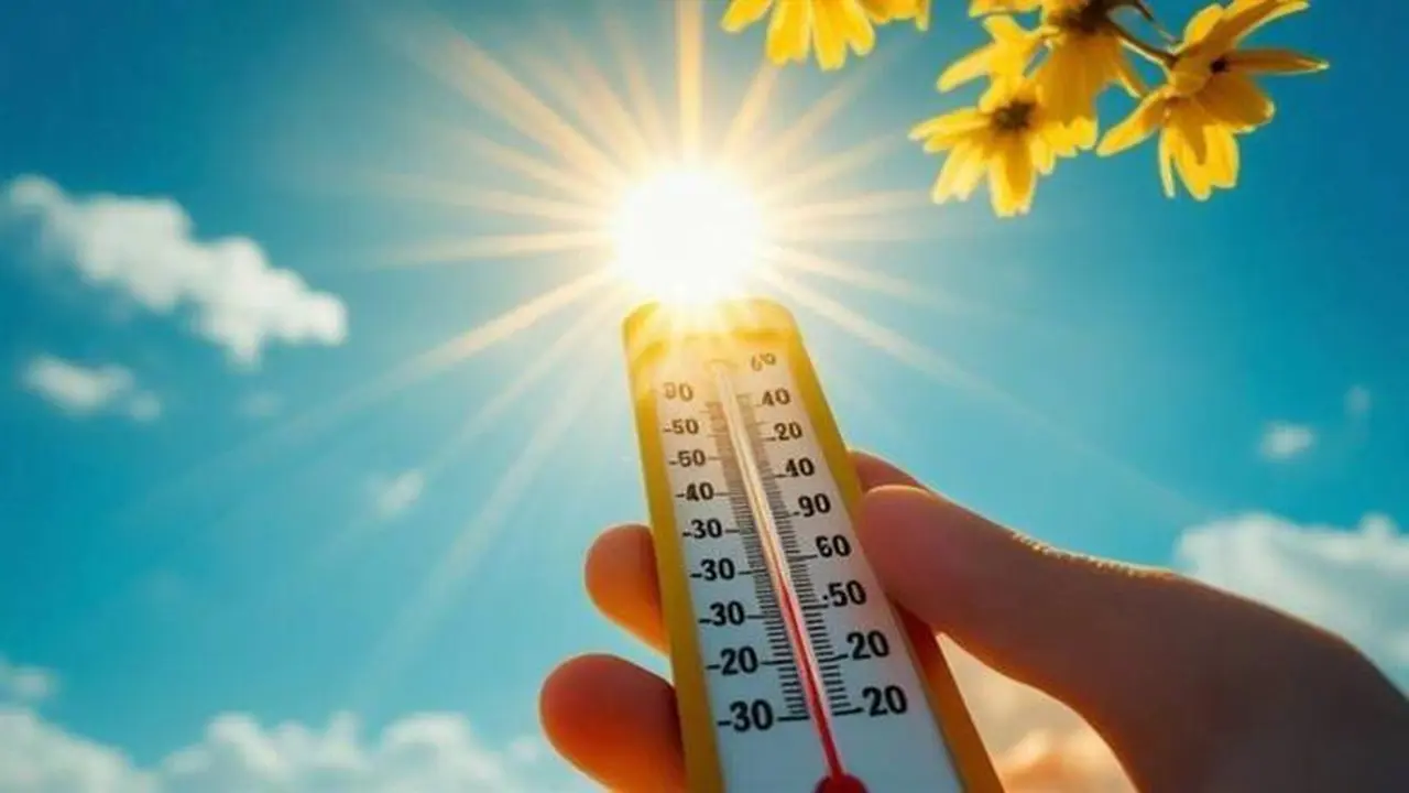 موجة حارة تضرب البلاد وتستمر لمدة ثلاثة أيام حتى موعد الذروة